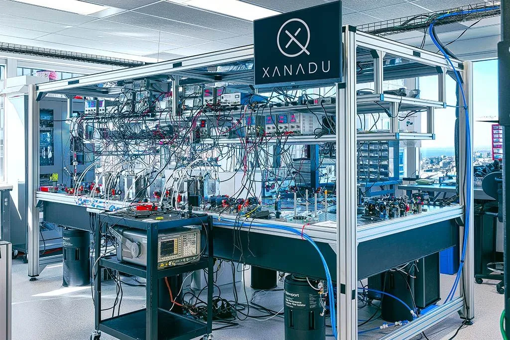 Tower SemiconductorとXanadu、光量子プラットフォームの量産化に向けた製造ライン統合を完了