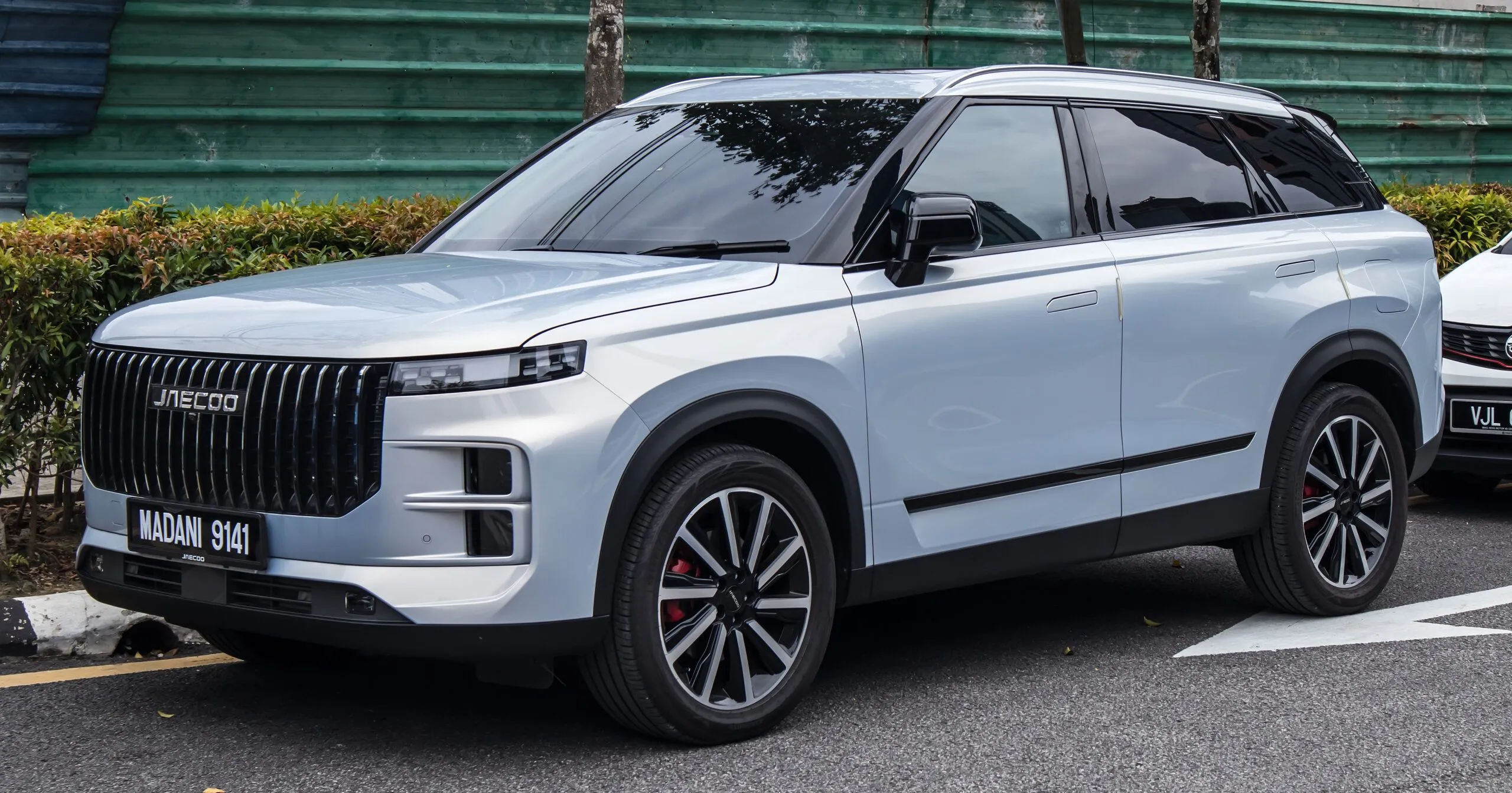 中国EVは西欧ブランドの模倣品を“意図的に”作って利益を上げ、市場を破壊しようとしている