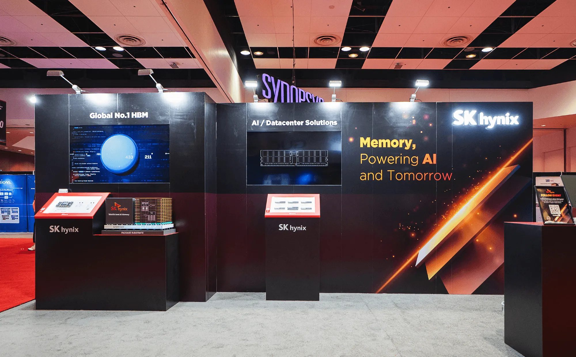 SK hynix、驚異の2TB/秒処理能力を持つ次世代メモリHBM4を世界初公開