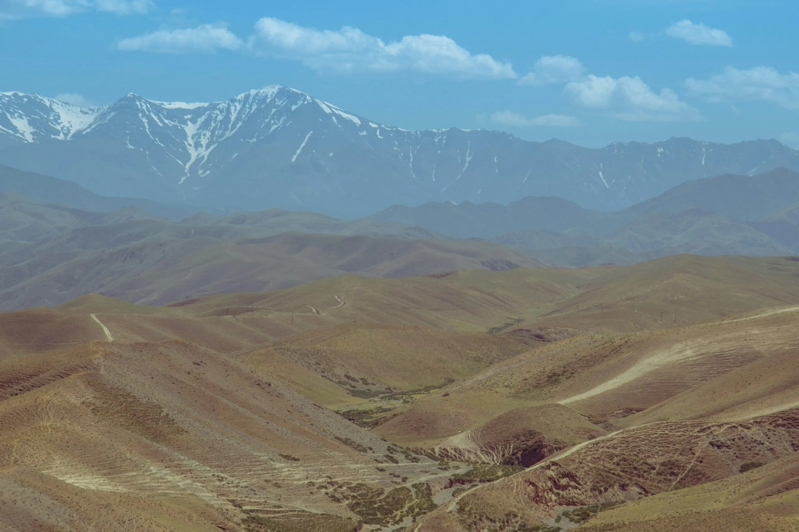 中国、新疆ウイグル自治区に巨大データセンターを計画：「11万個の禁輸NVIDIAチップ」の謎