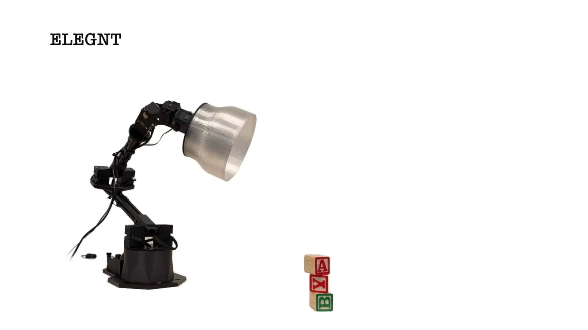 AppleはPixarから着想を得て感情豊かに動く「ELEGNT」ロボットを研究中