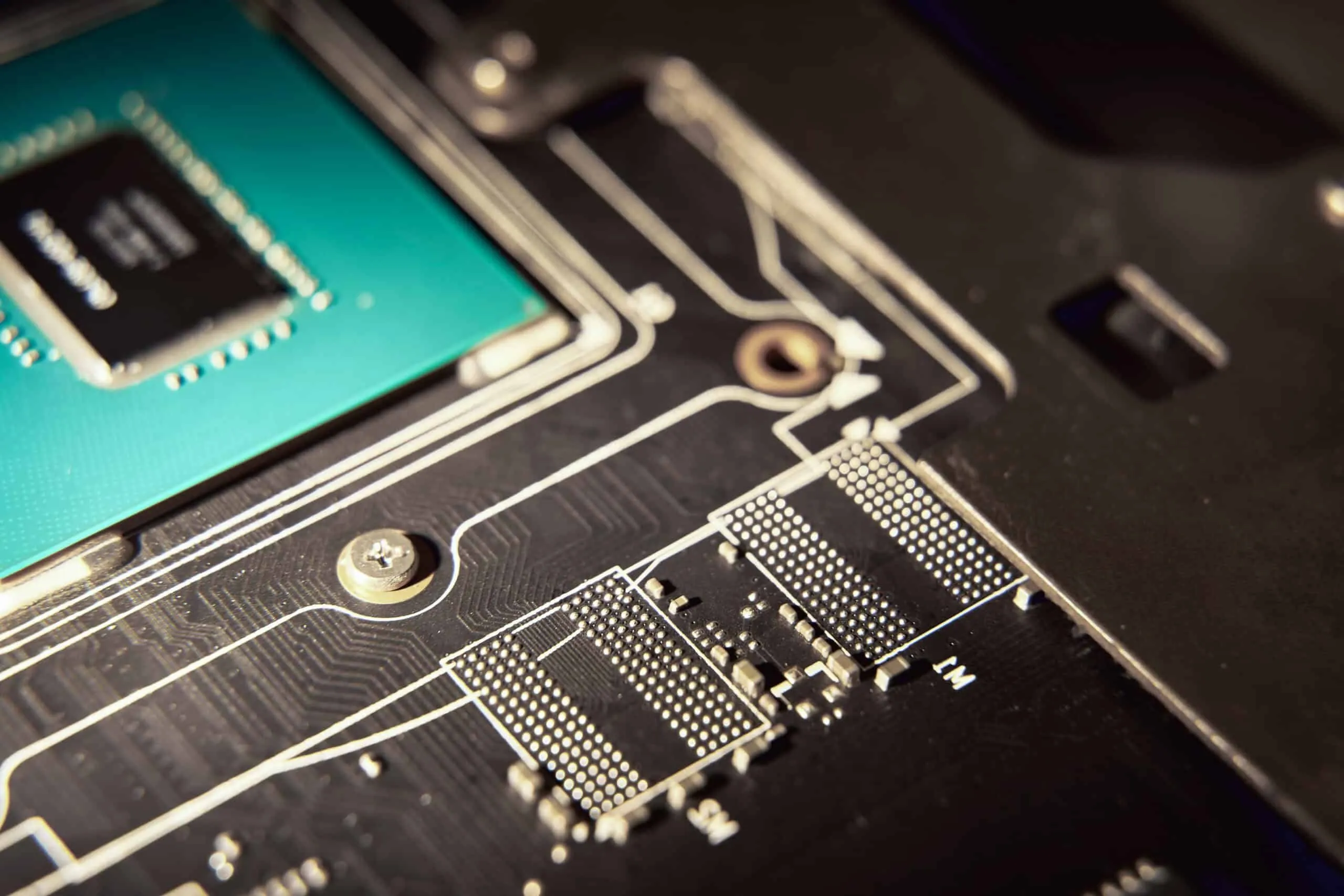 AI GPUが低遅延でDRAMやSSDをメモリとして利用できる「CXL-GPU」テクノロジーをPanmnesiaが発表