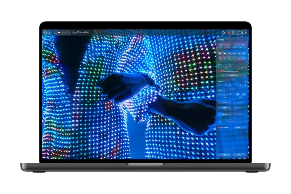 Apple-MacBook-Pro-with-PROLED-XDR-Display-Pixelmator-Pro-261028.webp