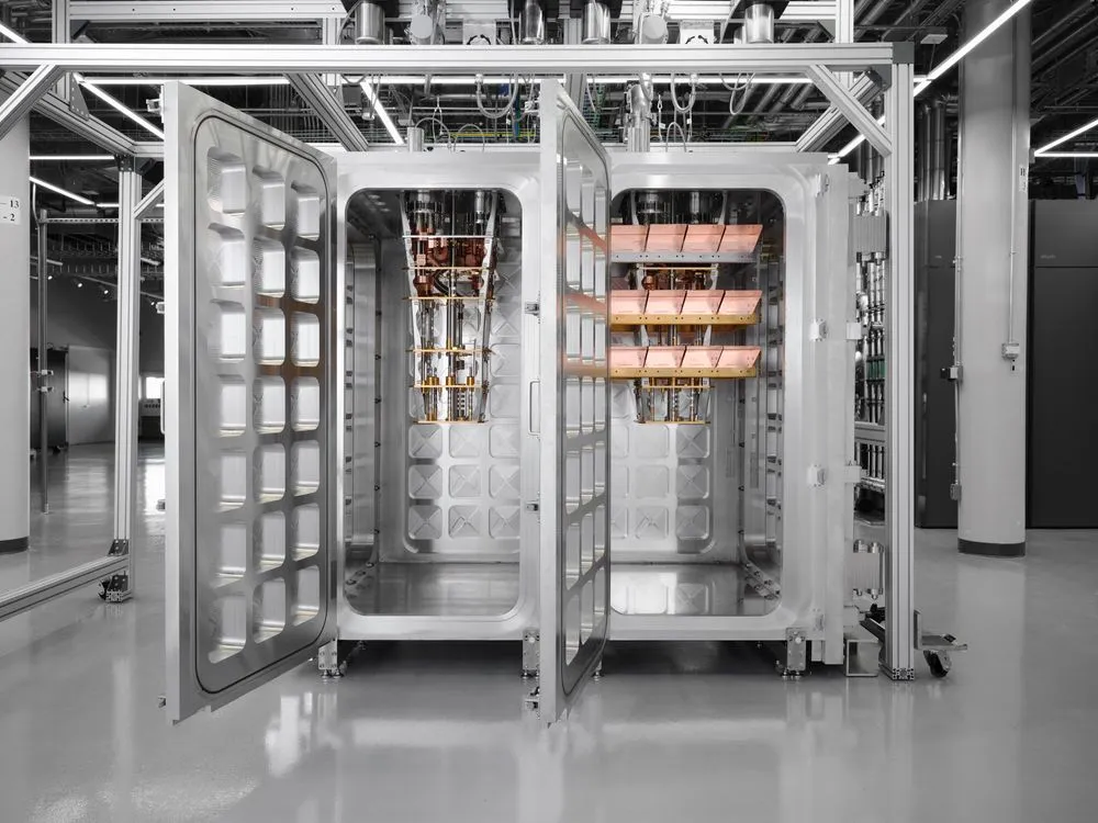IBM Links Two Cooling Chambers Below 15 Millikelvin in Modular Quantum Computing Test