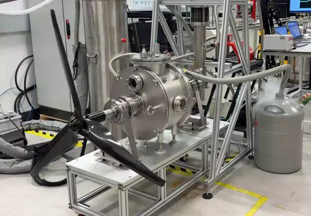 superconducting\_axial-flux\_motor.webp