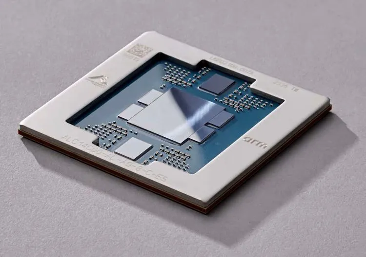 Amazonが独自AIチップでNVIDIAに対抗、最大50％のパフォーマンス向上と省電力化を実現