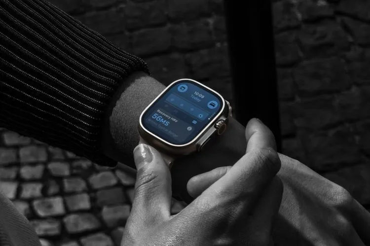 watchOS 27 Arrives With Siri AI Integration and More Frequent Health Sensing