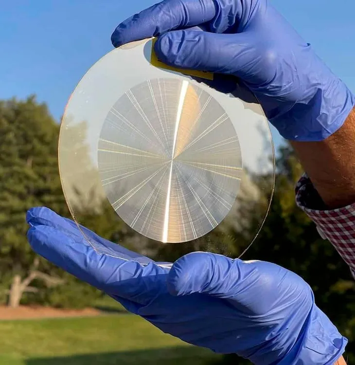 平面レンズが拓く望遠鏡の未来：軽量化と高画質化を実現する新技術