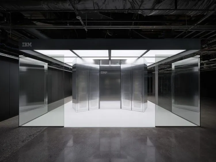 IBMとAMD、量子コンピューティングで歴史的提携：AIの次なる戦場でNVIDIAを追撃