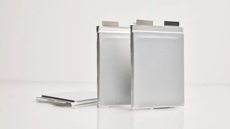 QuantumScape、EV向け全固体電池B1サンプル出荷を開始