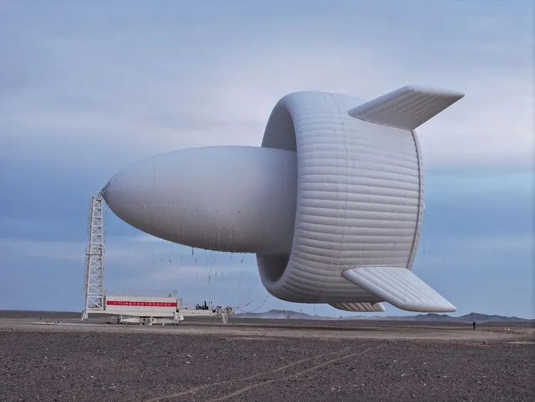中国で天空の発電所が始動：高度2,000メートルで実証されたメガワット級「飛行船型」風力発電システムS2000の実力とは