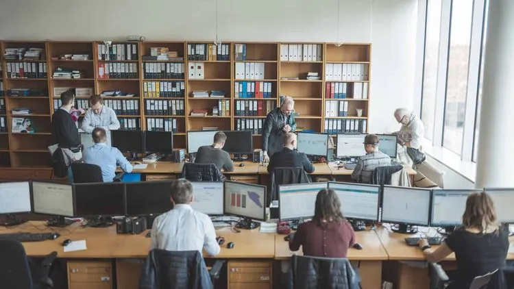 OpenAIとMicrosoft、報道機関のAI活用に15億円規模の支援プログラムを開始