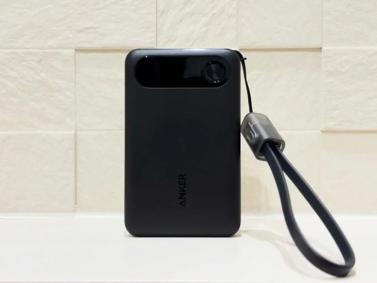 ［レビュー］Anker Power Bank (10000mAh, 22.5W)、Ankerで最も売れたモバイルバッテリーの次世代モデルの実力は？