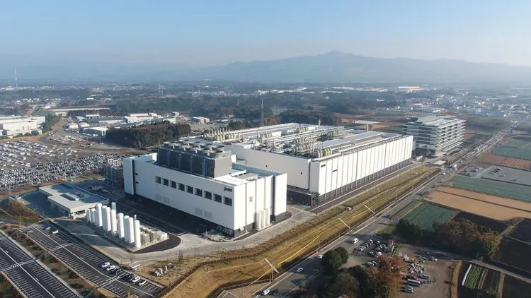 TSMCの明暗：アリゾナ工場がAI需要で最速黒字化、一方の熊本は稼働率50%の苦境