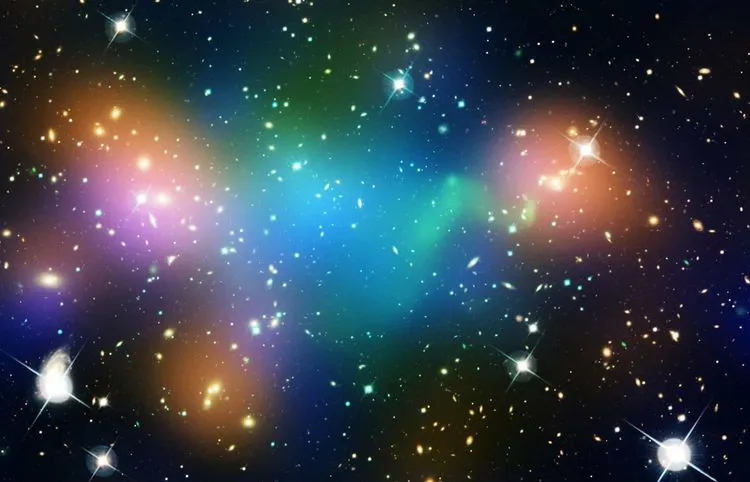 宇宙論的観測をよりよく説明するために、ダークマターの代替案を検討する必要がある
