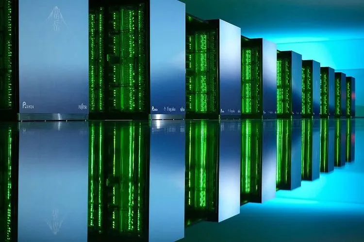 富岳NEXT、富士通とタッグで発進：心臓部「MONAKA-X」が握る日本のAI・スパコン戦略の未来