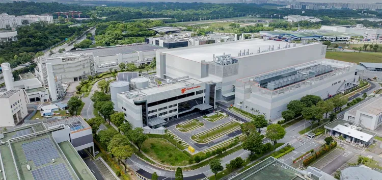 GlobalFoundriesがAdvanced Micro Foundryを買収：「光」の掌握が示唆するAI半導体の「脱・電気信号」戦略