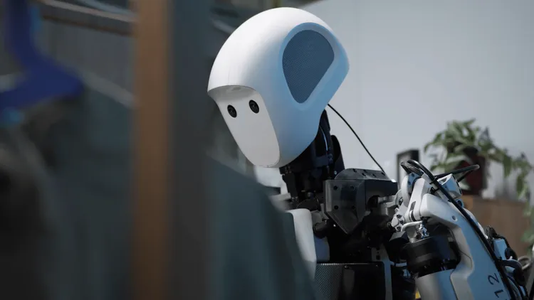 Google、「思考するロボット」実現へ。Gemini Robotics 1.5発表