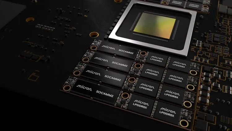 AIデータセンターの電力・容量の限界を突破する：Micronが世界初の256GB SOCAMM2を出荷