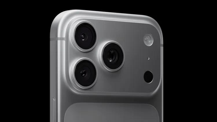 Appleが描くカメラの未来は「200MP」と「多波長」：iPhone革命は2028年に起きるのか？