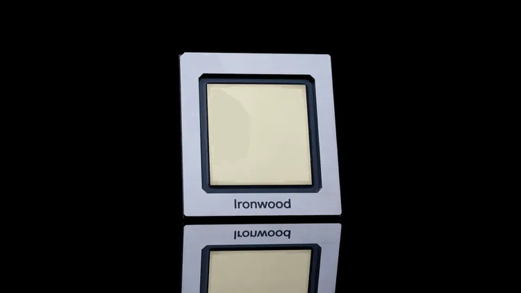 Google、第7世代TPU 「Ironwood」を一般提供開始：NVIDIA Blackwellへの技術的回答とアーキテクチャの全貌