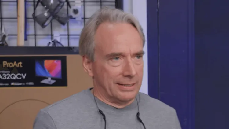 Linus Torvaldsもついに「バイブコーディング」を始めた：Linuxの父がGoogle Antigravityで描くAIとプログラミングの新たな境界線