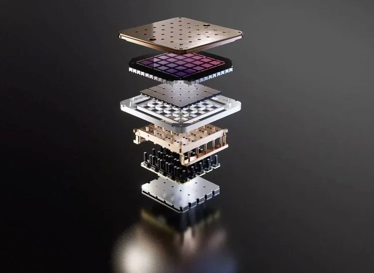 Tesla、Dojo 3でSamsungとIntelのデュアルサプライヤー戦略採用へ — パッケージングはIntel、製造はSamsung