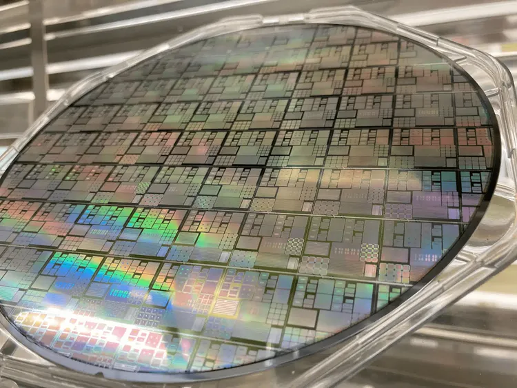 TSMC「N2」量産開始と「A16」への野心的な道程：オングストローム時代へ突入する半導体の覇権構造