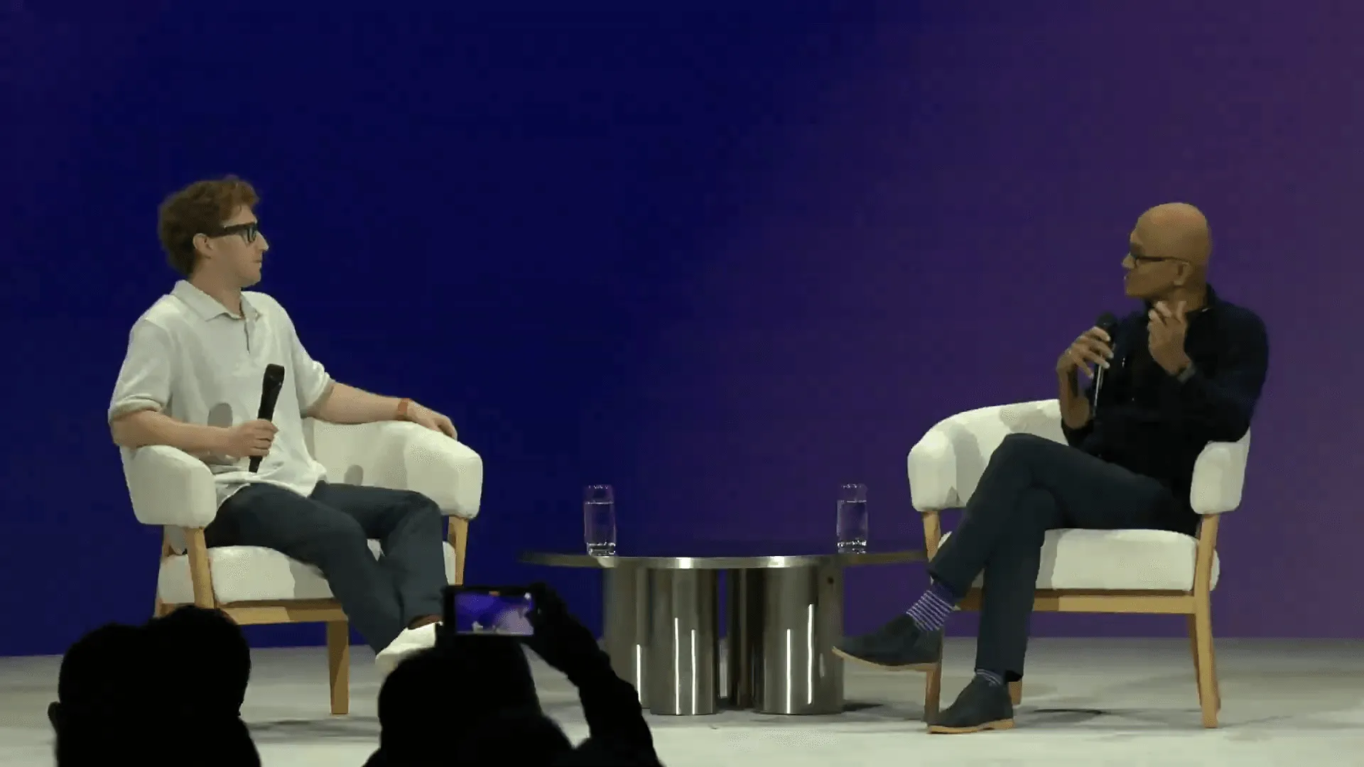 Microsoft CEO、同社コードの30%をAIが生成と報告、今後も増加を予測