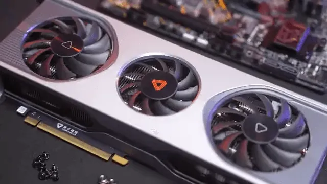 中国 Moore Threadsが「廬山」と「華山」GPUを発表：DX12 Ultimate対応と15倍の性能向上で挑む国産GPUの実力とは