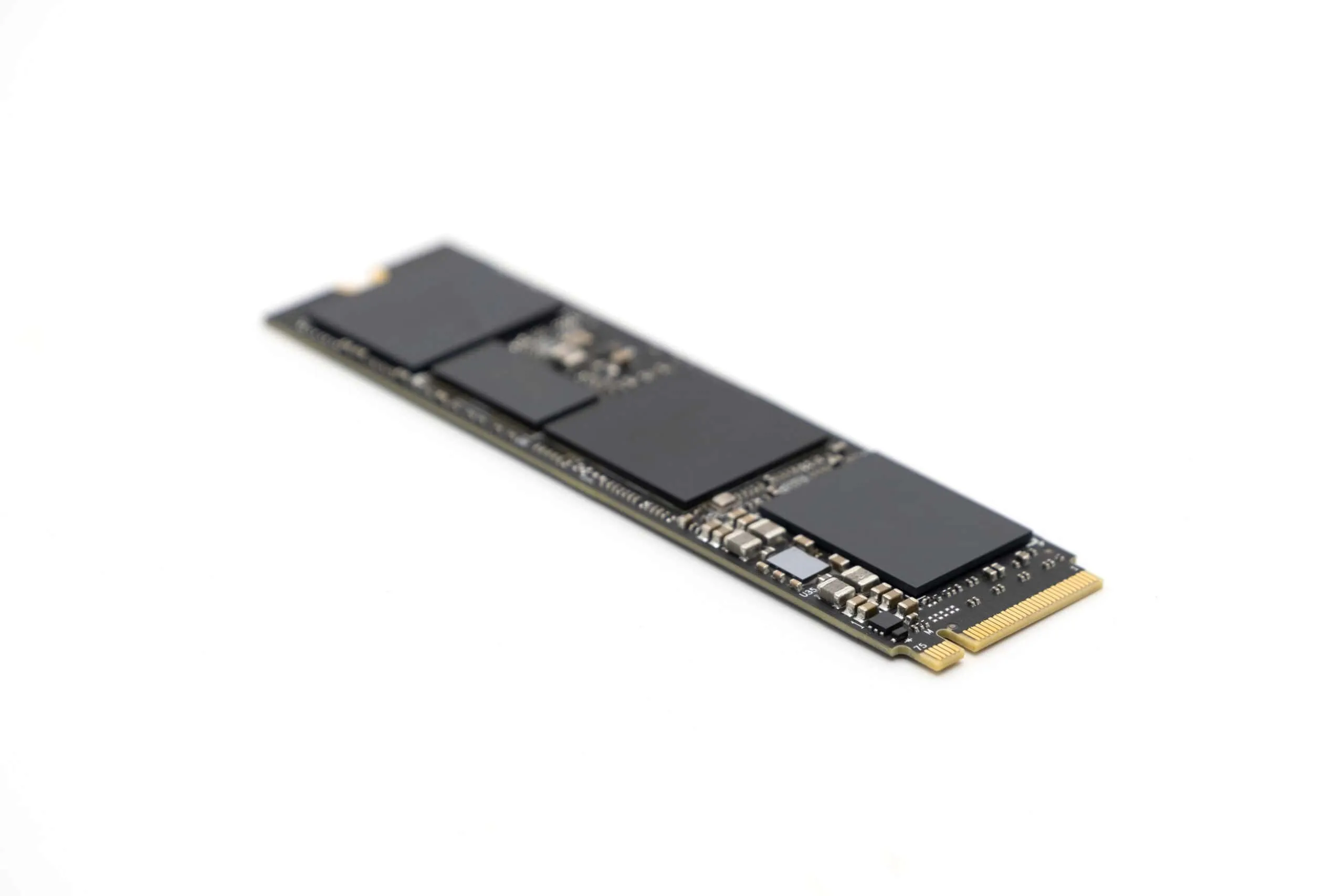 SanDisk、7Wの低消費電力で14,000MB/sを実現するPCIe Gen5 SSDを発表