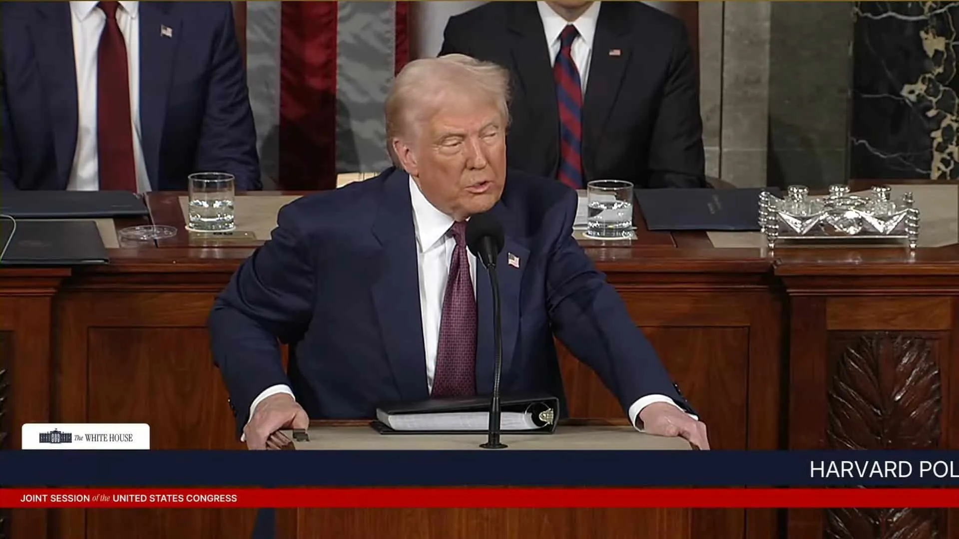 トランプ政権のAI覇権戦略：電力供給増強と規制緩和で米中競争を制するか