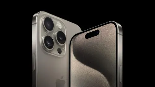 iOS 18にアップデートするとiPhone 15 Pro Maxのバッテリー持続時間は1時間も延長される