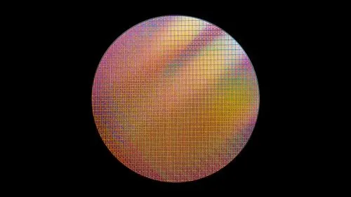 Intel EMIB-T採用報道が示す、Google TPUとMediaTekの「CoWoS一択」からの距離