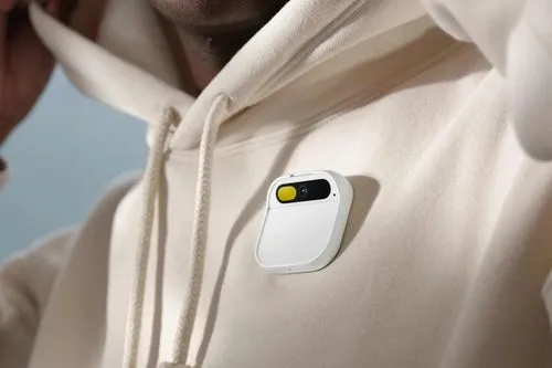 AIスタートアップ「Humane」がAi Pinの大爆死の末に身売りを検討中