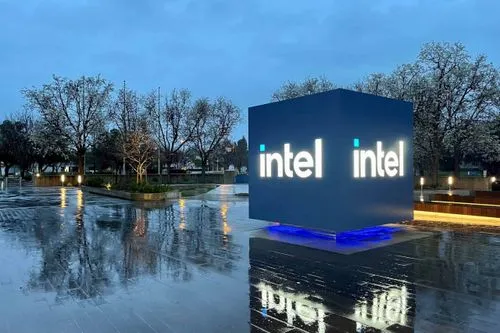 Intel、開発者向けイベント「Innovation 2024」を延期と発表、Arrow Lake等の製品への影響は軽微か