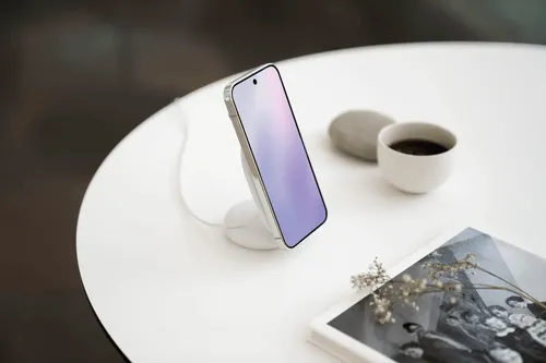 Pixel 10、Qi2充電の罠。旧式充電器で不具合報告が相次ぐ
