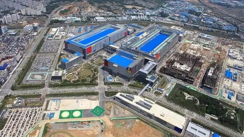 Samsungは6年以内にAIによる完全無人半導体工場の実現を目指している