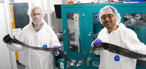 ペロブスカイト太陽電池の完全印刷による製造に世界初成功、大量生産の道筋を示す