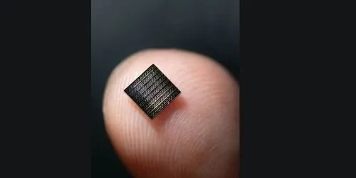脳の化学反応をチップで再現：「原子の動き」で計算を行う次世代コンピュータの可能性