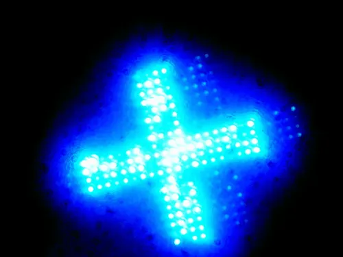 究極の微細化：Polar Lightが切り拓く「ナノLED」時代の幕開けとディスプレイの技術革新