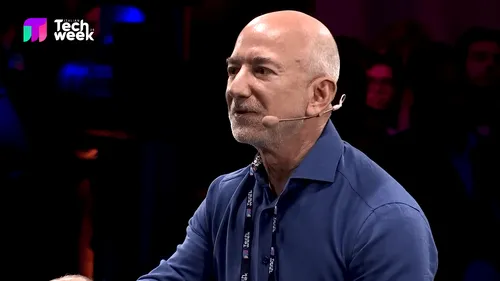 ジェフ・ベゾスがAI激戦区に身を投じる：62億ドルを投じる新会社「Project Prometheus」の共同CEO就任が意味するもの