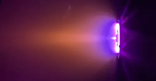 キセノン依存と高圧ガスを全廃：Muon Space、固体亜鉛ホール効果スラスターの宇宙実証に初成功