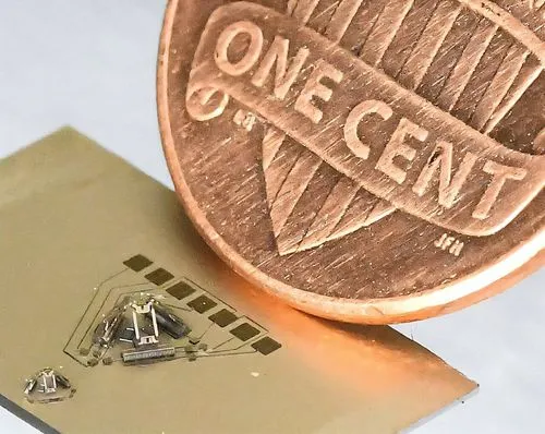塩粒を撃ち出す0.7mmのマイクロロボットをカーネギーメロン大が開発。3Dプリンター技術がSFを現実に