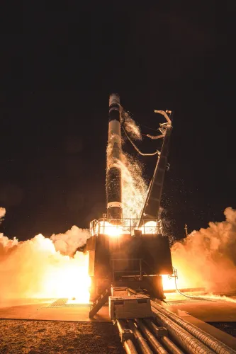 指令からわずか16時間で衛星配備、Rocket Labが防衛の常識を破壊する