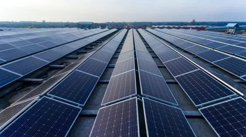 中国製ソーラーパネルに不正な通信機器が隠されていることが判明：意図的に電力網崩壊を引き起こす危険性も