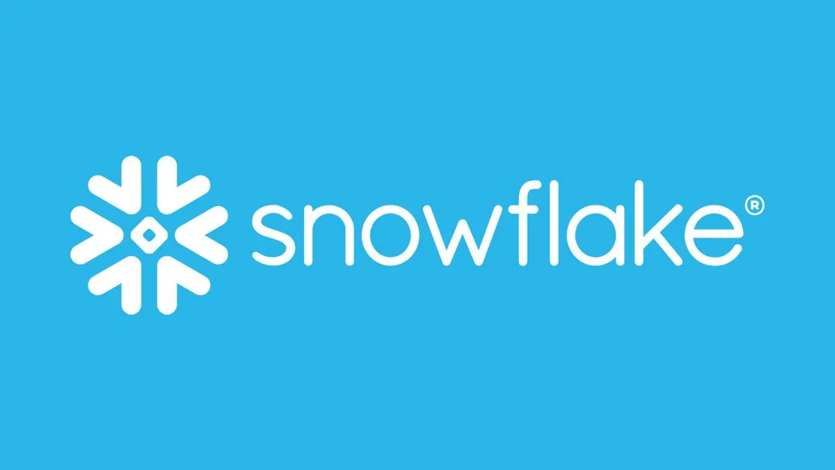 Snowflake、Crunchy Dataを約2.5億ドルで買収―PostgreSQL統合でAIデータクラウド強化、新サービスも