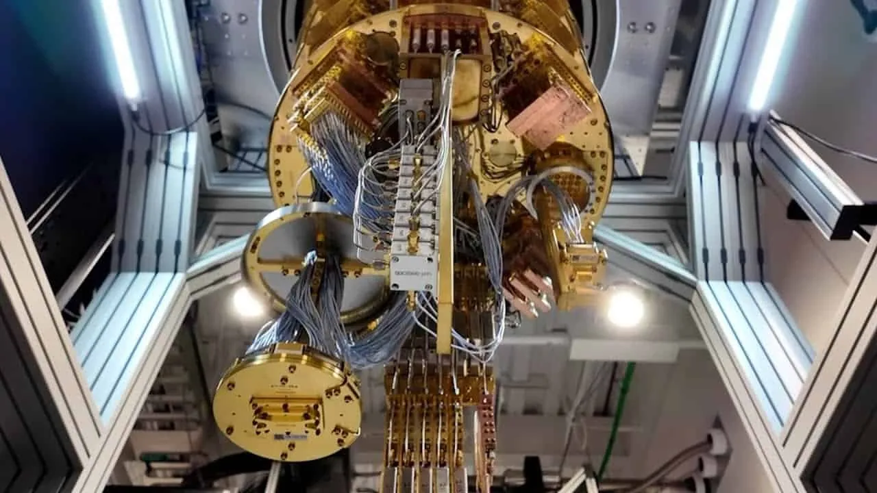 インターネットは量子技術で刷新する必要がある：オランダが進める「絶対に盗聴されない通信網」の全貌