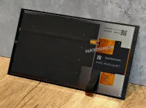 液晶ディスプレイの裏側