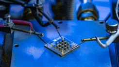 半導体製造技術で冷却革命：JHU/APL・Samsung開発、超高効率「CHESS」薄膜熱電冷却とは？